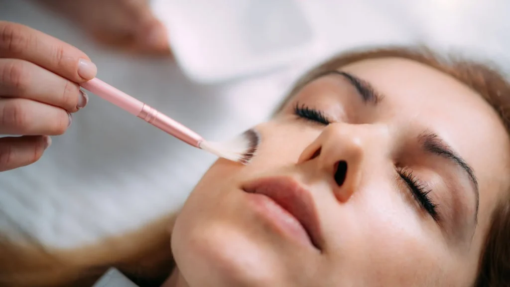 How Facials Can Help Restore Hydration to Dehydrated Skin