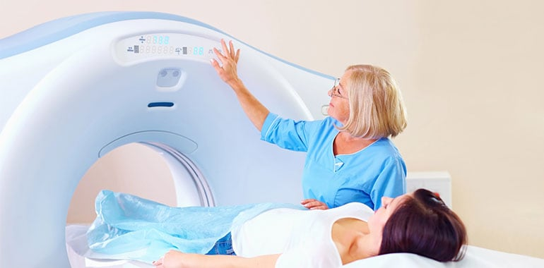 How Orthopedic Spine Surgeons Use Imaging to Diagnose Back Conditions