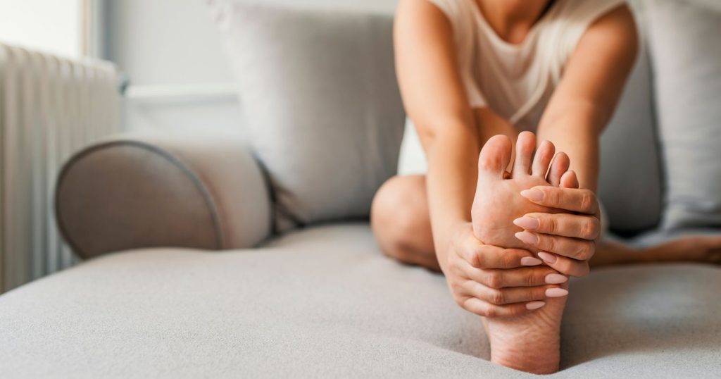 Exploring Common Causes and Treatments for Leg Pain