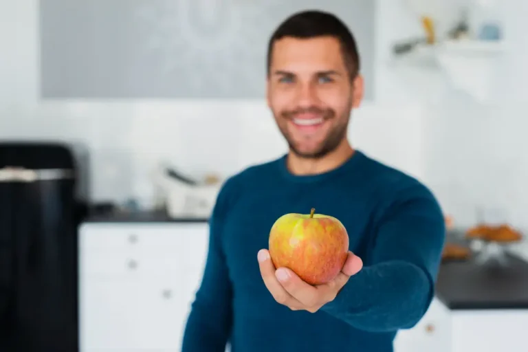 The Connection Between Nutrition and Holistic Wellness