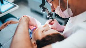 Choosing the Right Endodontist for Your Root Canal Treatment