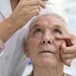 Benefits and Risks of Eye Injections for Age-related Macular Degeneration