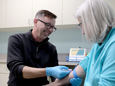 How Internal Medicine Physicians Approach Chronic Disease Management