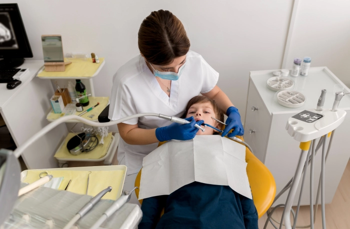 Benefits of Visiting a Family Dentist